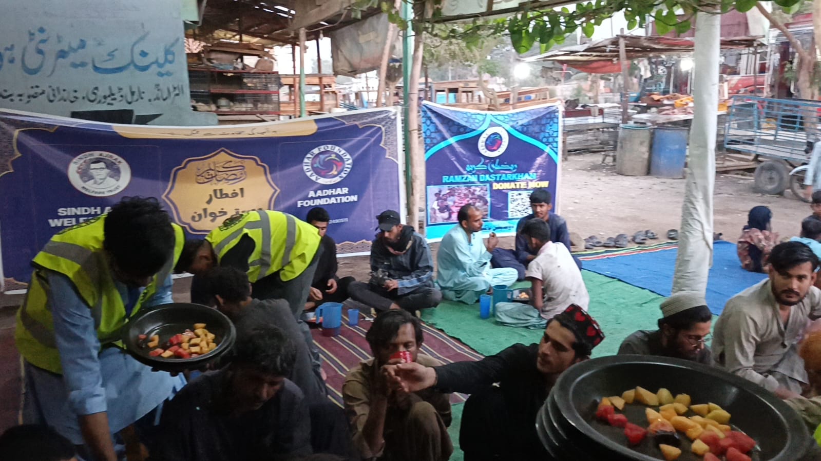 (🌙 واں26) افطار دسترخوان – بھینس کالونی کراچی